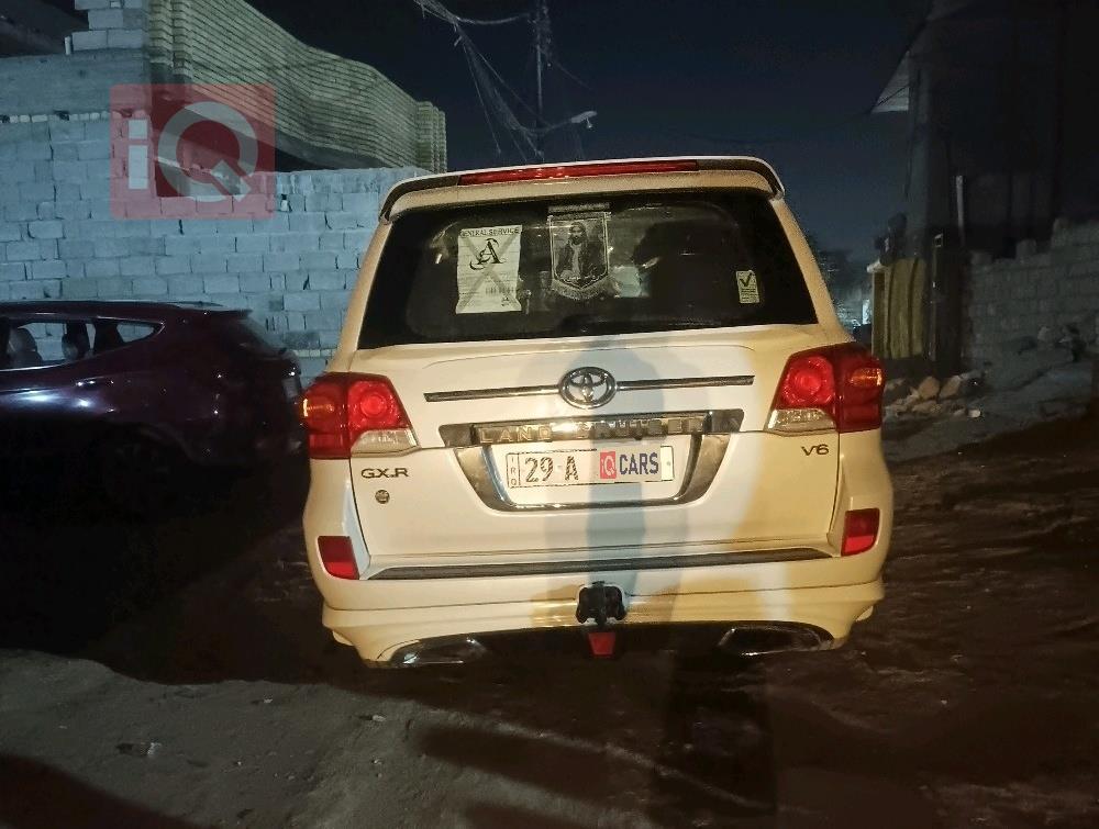 تويوتا لاندكروزر